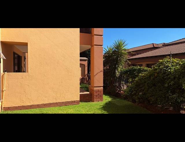 3 BEDROOM PROPERTY TO RENT IN LAKEFIELD